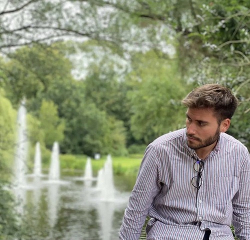Victor