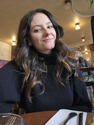 María